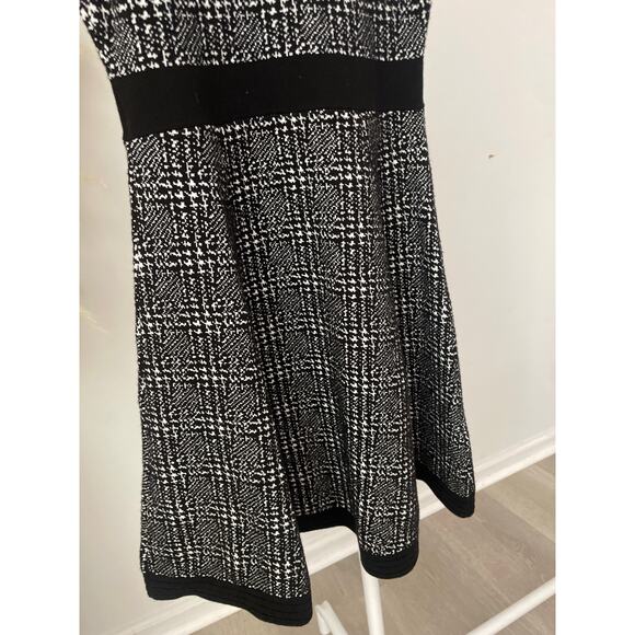 Kate Spade Out West Mod Black Plaid Knit Sleeveless Sweater Dress XS A Line Mini - Picture 9 of 9
